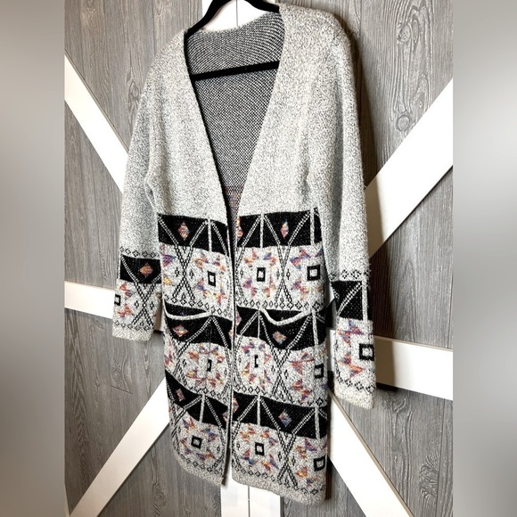 Vintage Sweaters - B13.01 Vintage Open knee length sweater w/pockets Aztec Colors/Pattern (XL)